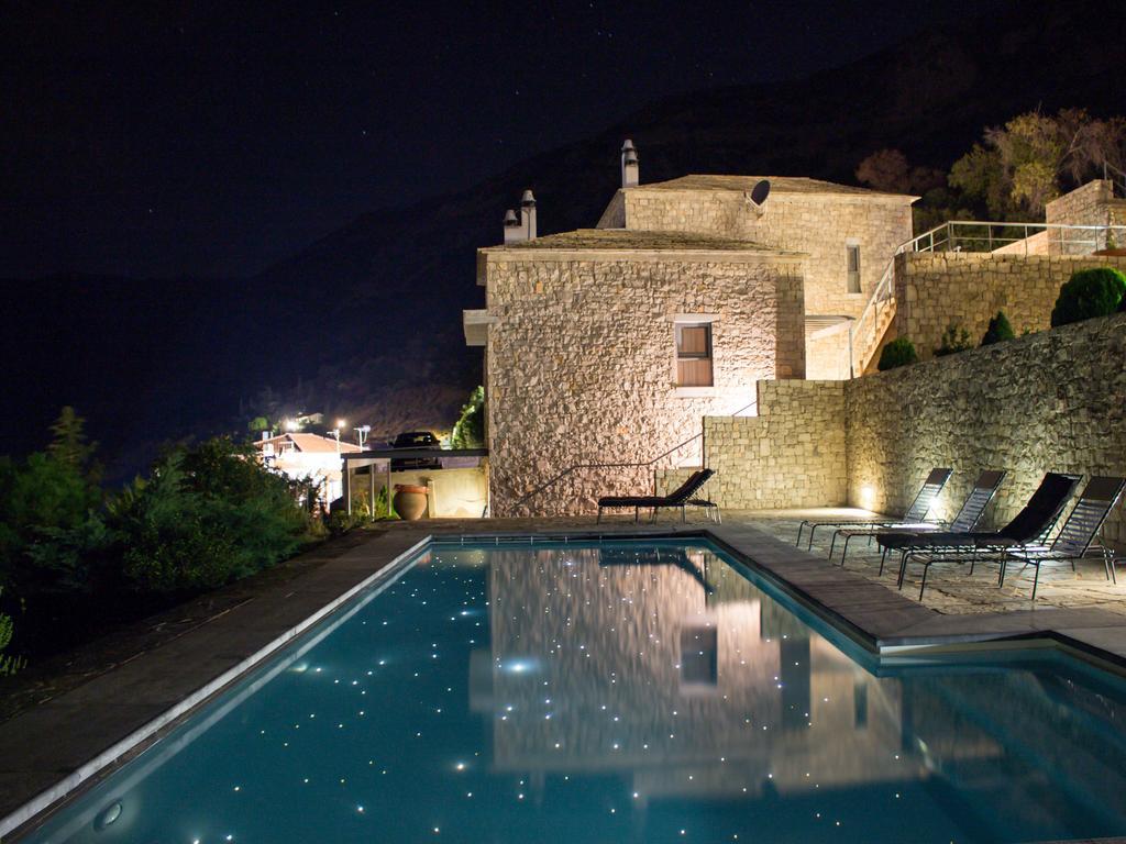 Elafivolia Arachova Suites Eksteriør bilde