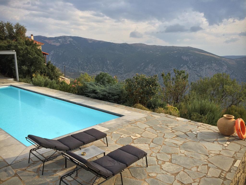 Elafivolia Arachova Suites Eksteriør bilde